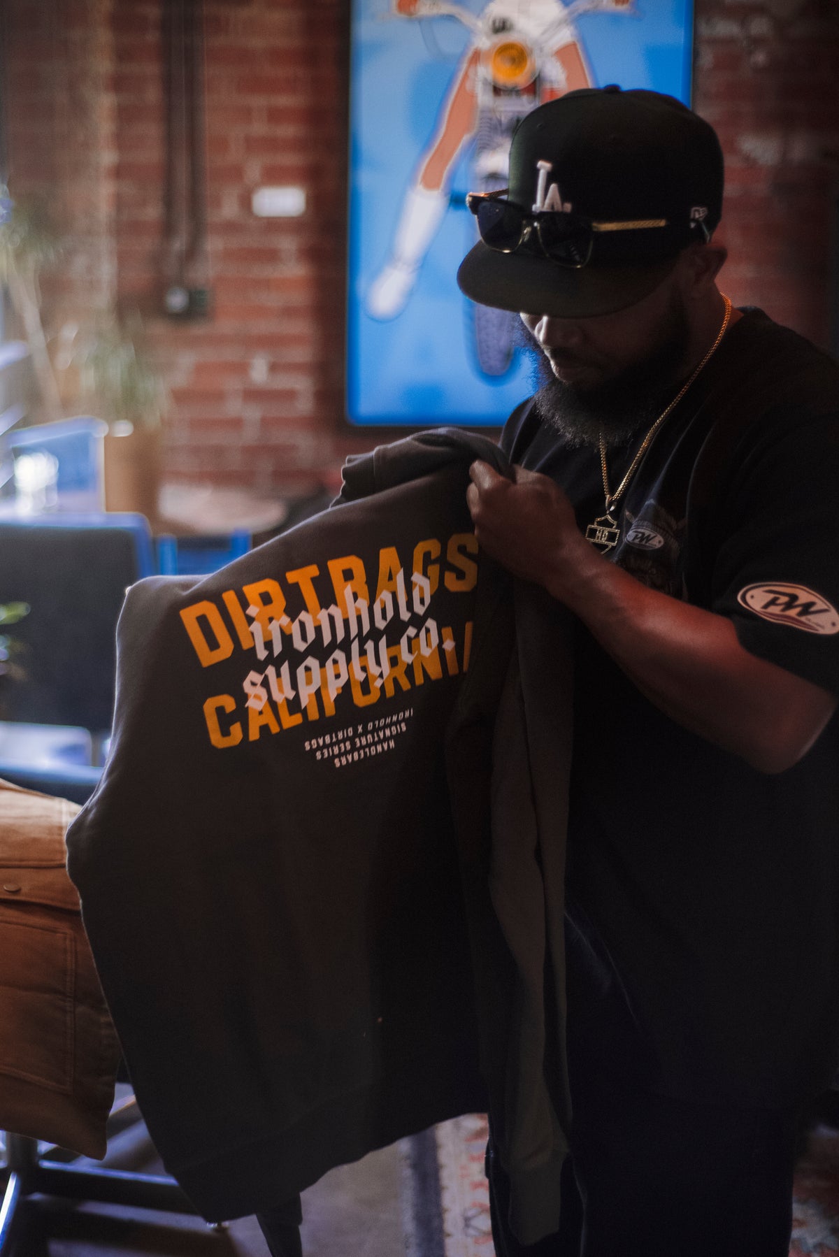 CREWNECK | DIRTBAGS CALIFORNIA | SHADOW