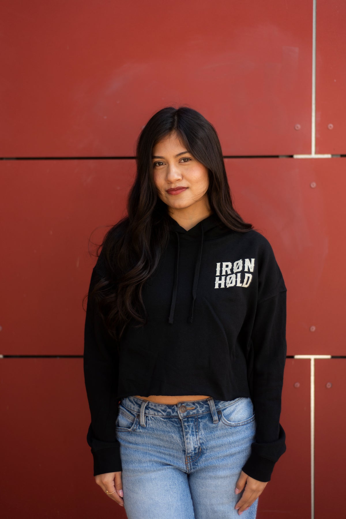 CROP HOODIE | IRØNHØLD | BLACK
