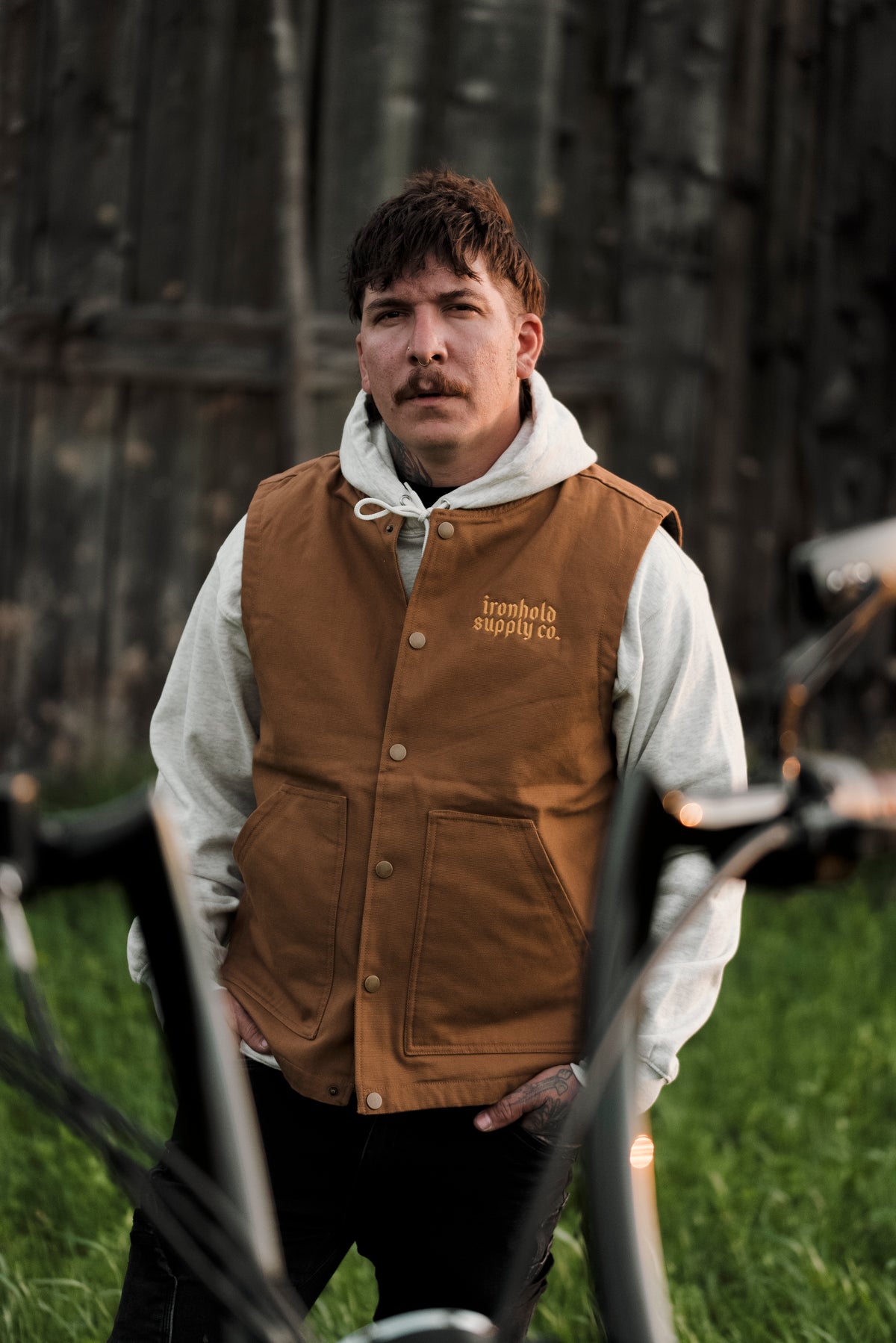 WORKWEAR VEST | 1-800-FUCK-OFF | SADDLE